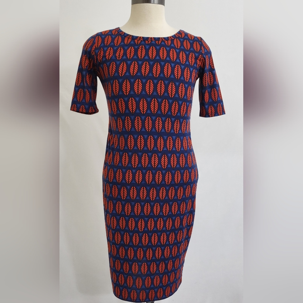 Ladies Lularoe Julia Feather Medium Dress